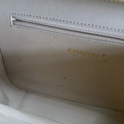 Used CHANEL Quilted Caviar Vanity Case Vanity case White