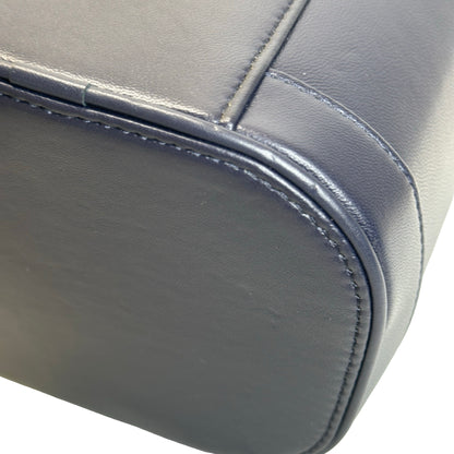 Used CHANEL Lambskin Vanity case Vanity case Navy GHW