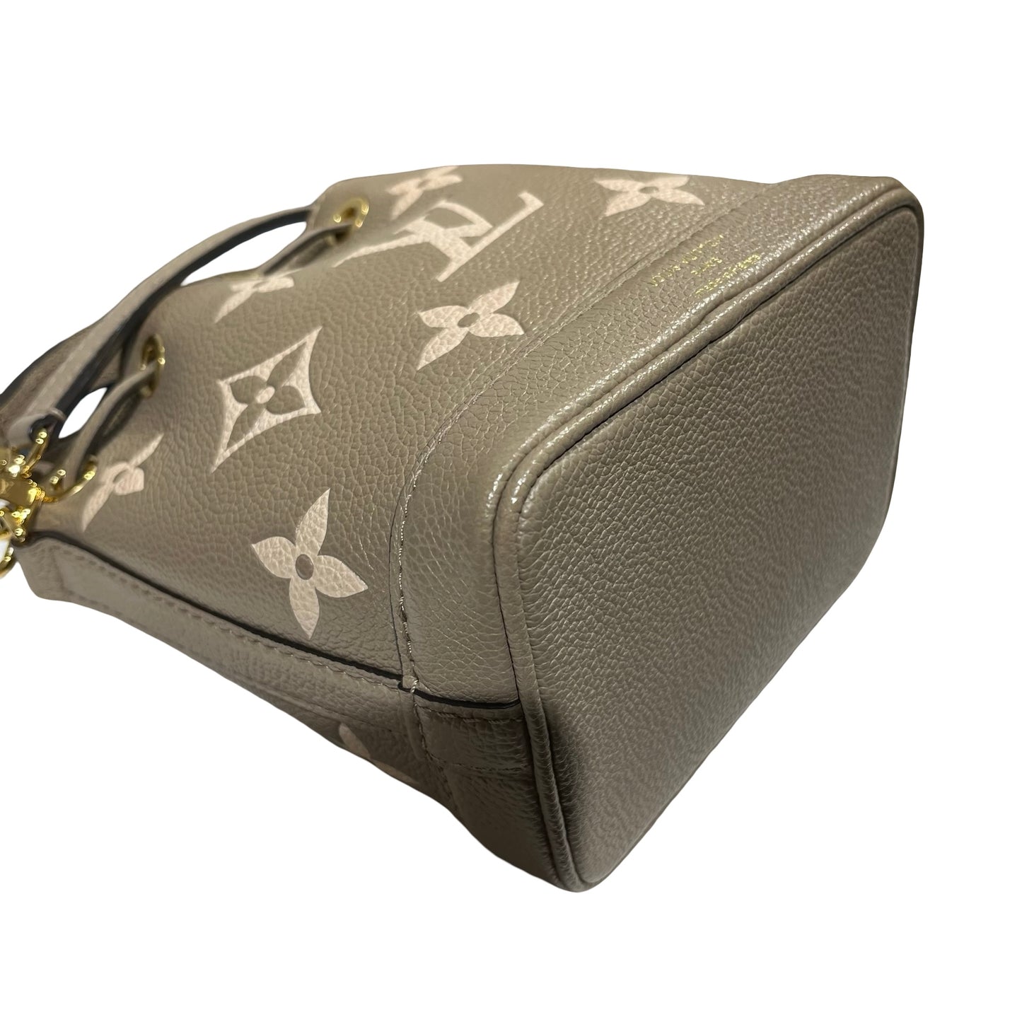 LV NANO NEO [3001218]