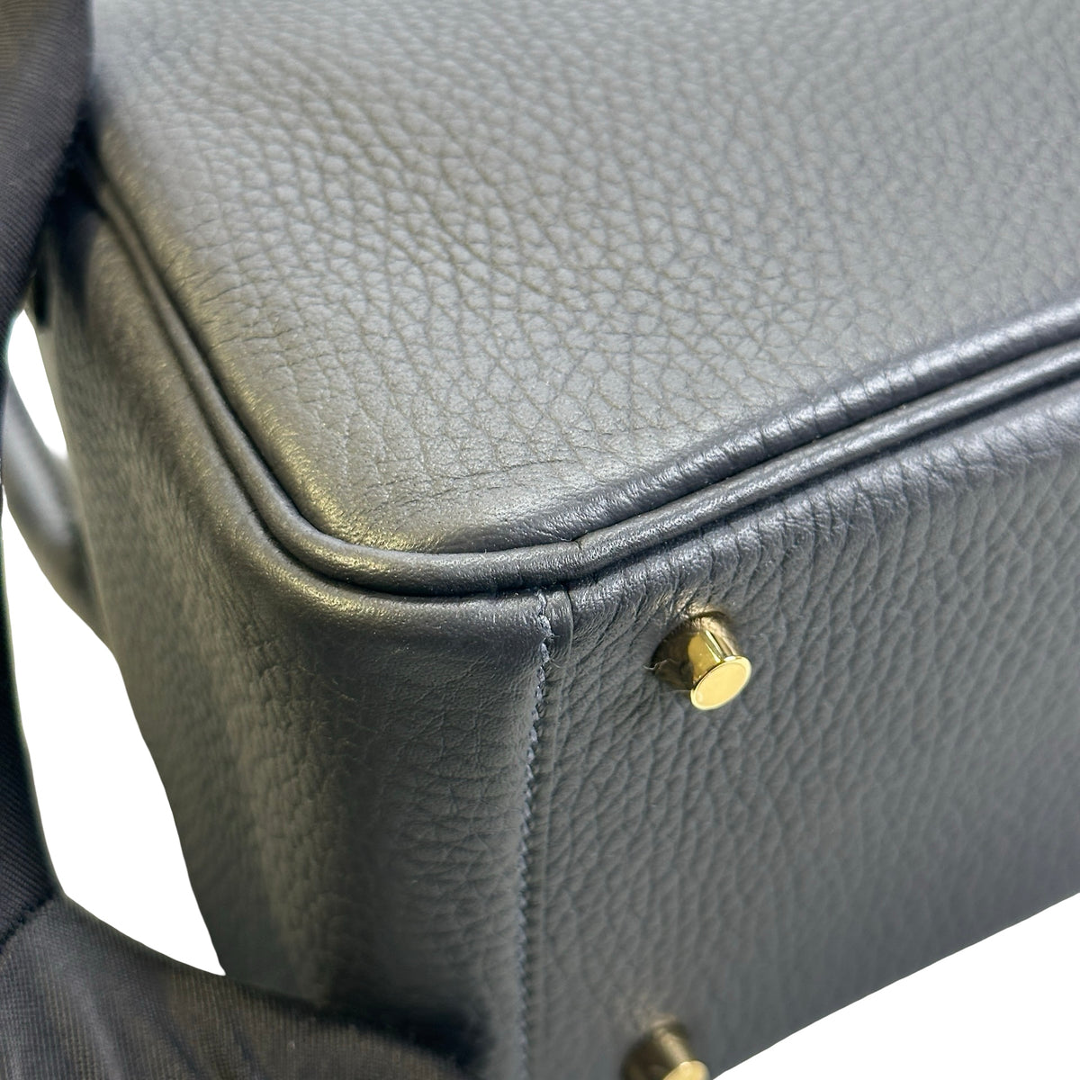 Brand New HERMES Clemence Mini Lindy Handbag Caban GHW