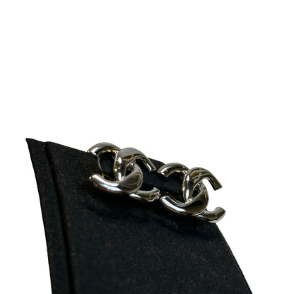Brand New CHANEL Metal CC logo Earrings Silver