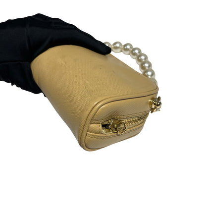 CHANEL CLUTCH BEIGE CALFSKIN GHW [3000697]
