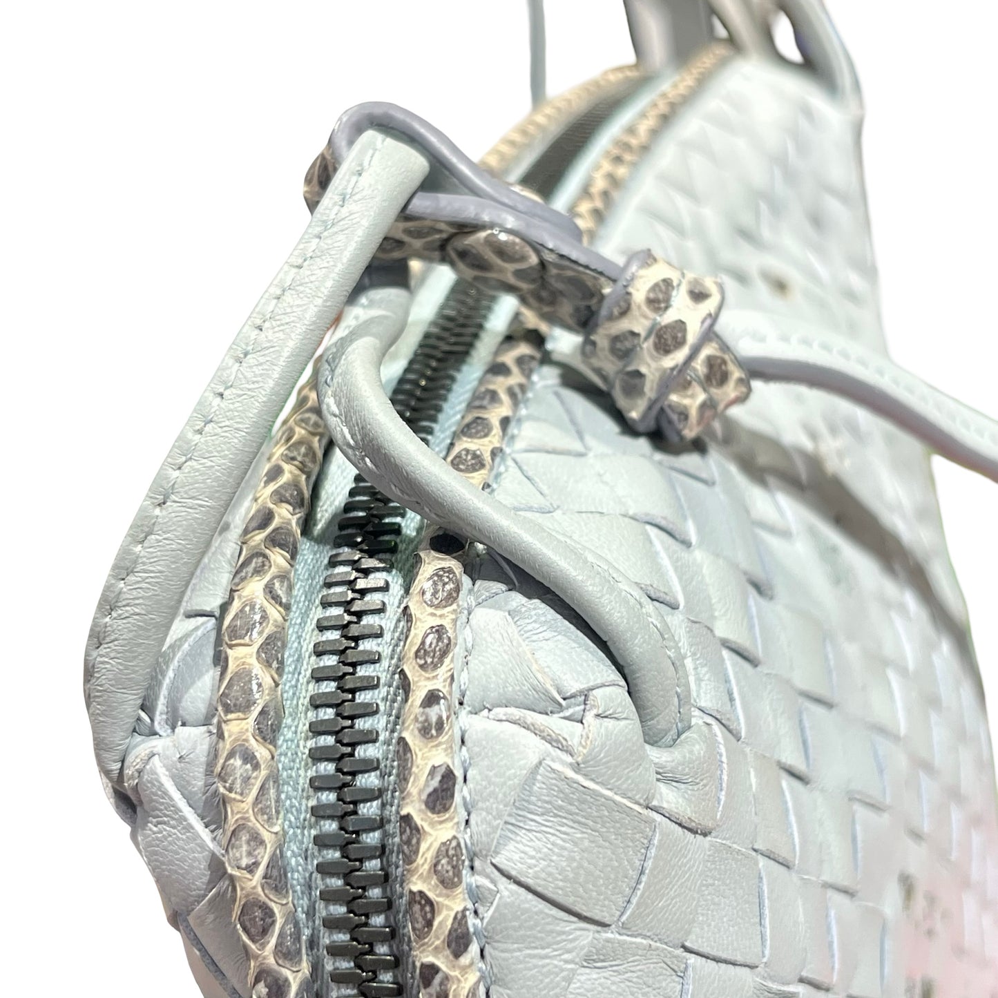 Used Bottega Veneta Lambskin Leather Butterfly Cross Body Bag PHW Grey