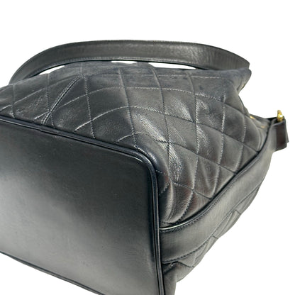 CHANEL VINTAGE BUCKET BAG BLACK LAMBSKIN GHW [3001375]