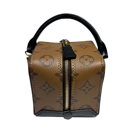 LV SQUARE SHOULDER BAG [20000321]