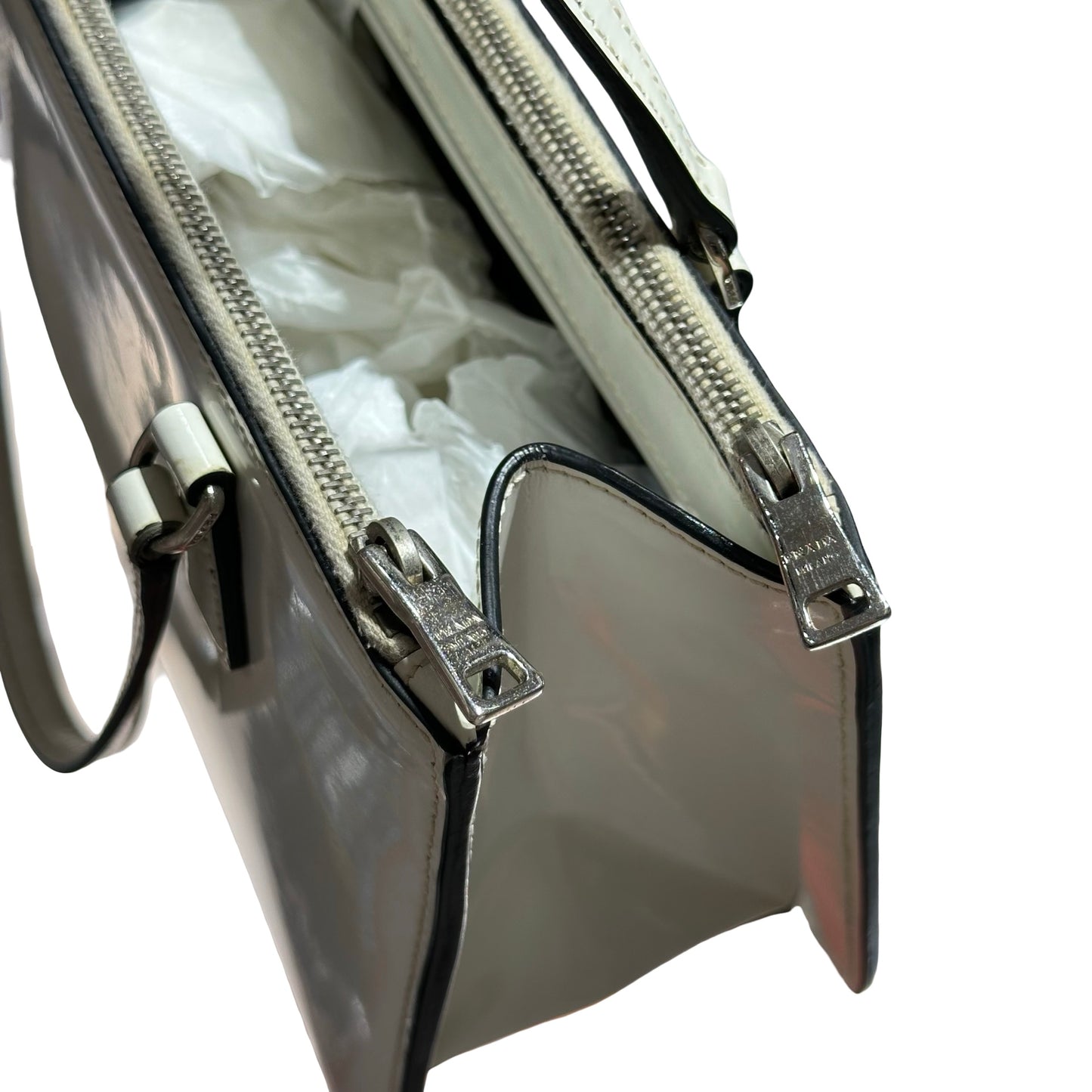 PRADA HAND BAG [3000132]