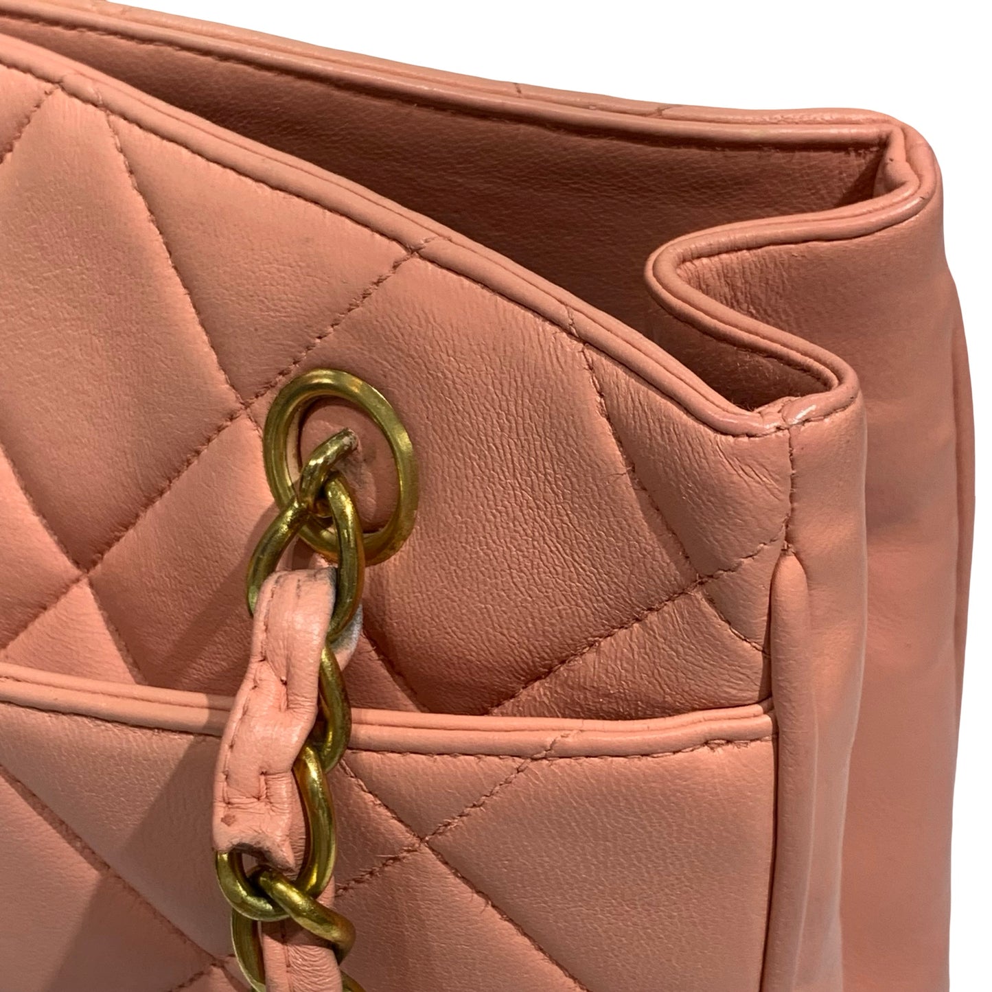 CHANEL VINTAGE CC TURN-LOCK CHAIN SHOULDER BAG [A04210]