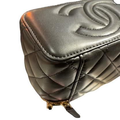 CHANEL VANITY CASE BLACK LAMBSKIN GHW [3000610]