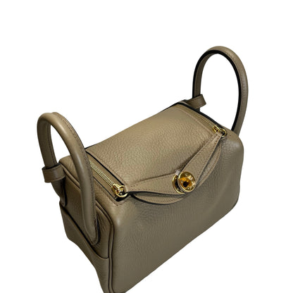 Brand New HERMES Clemence Lindy Handbag Etoupe