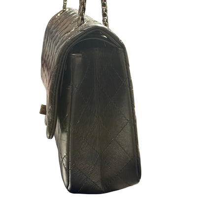 Used CHANEL Quilted Aged Calfskin 2.55 Reissue Flap Shoulder Bag Black，PHW