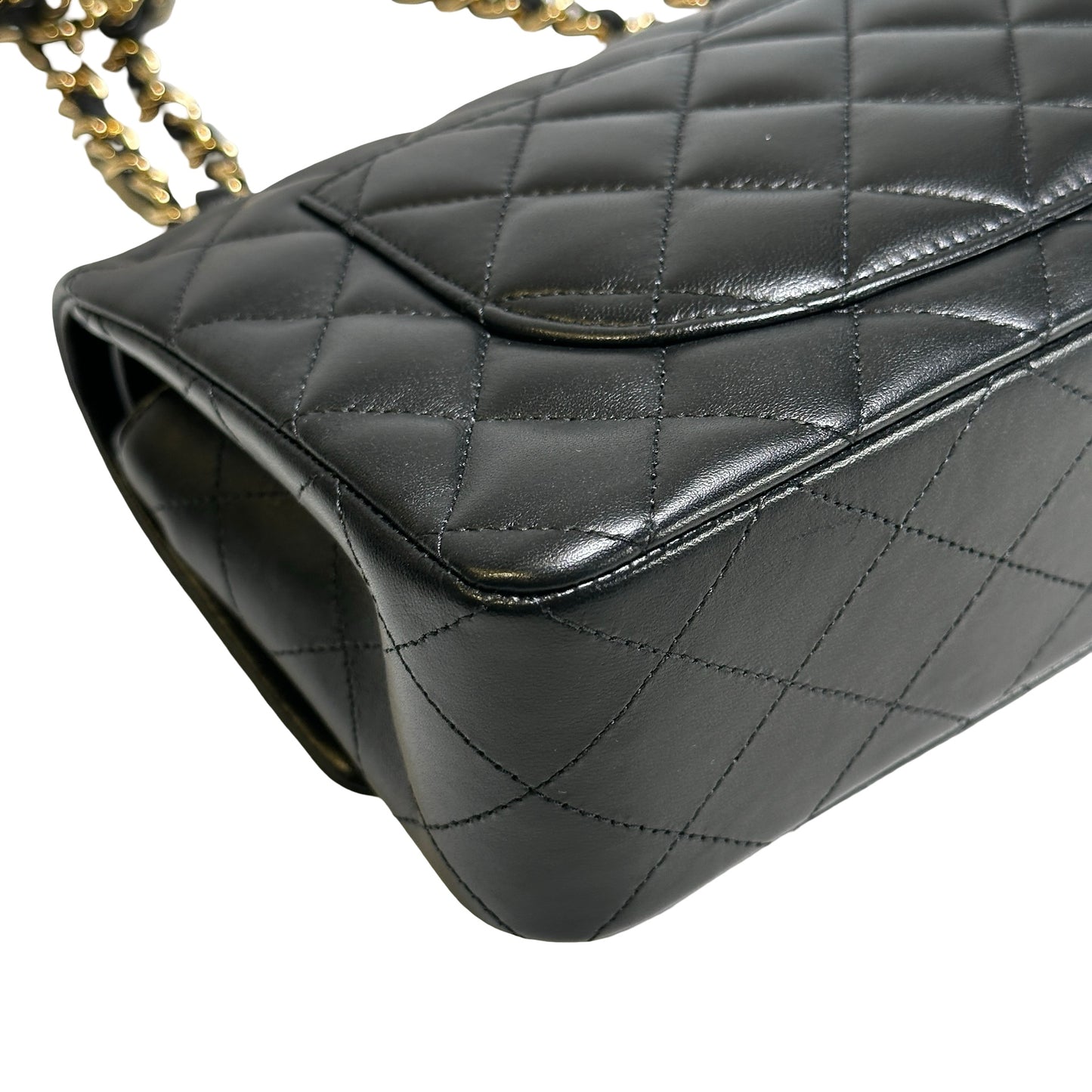 Brand New CHANEL Quilted Lambskin Classic Flap Chain Shoulder Bag Black GHW