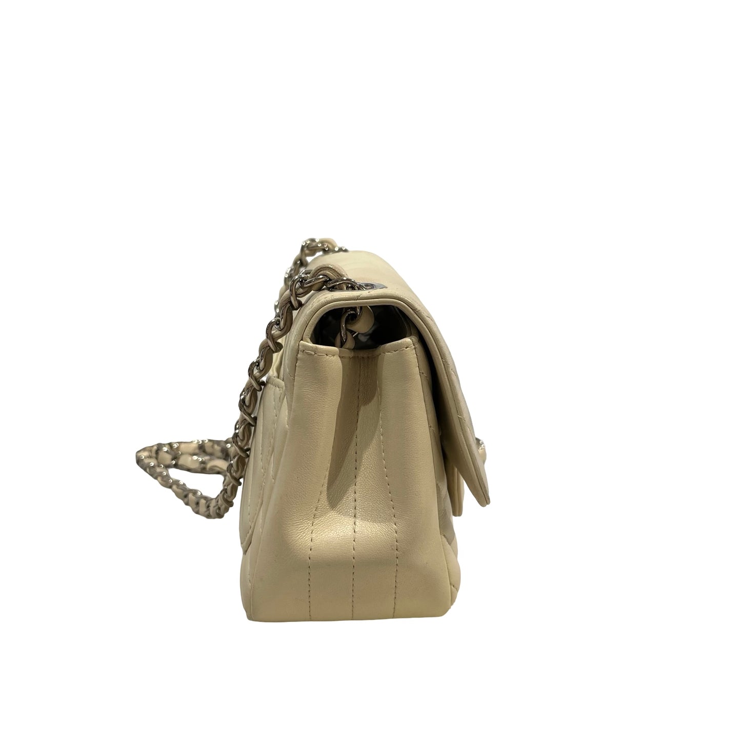 Used CHANEL Chevron Lambskin Chevron Flap Bag Chain Shoulder Bag White Silver hardware