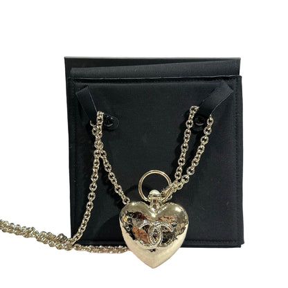 Used Chanel Necklace GHW