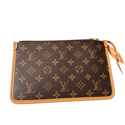 LOUIS VUITTON Hobo Bag