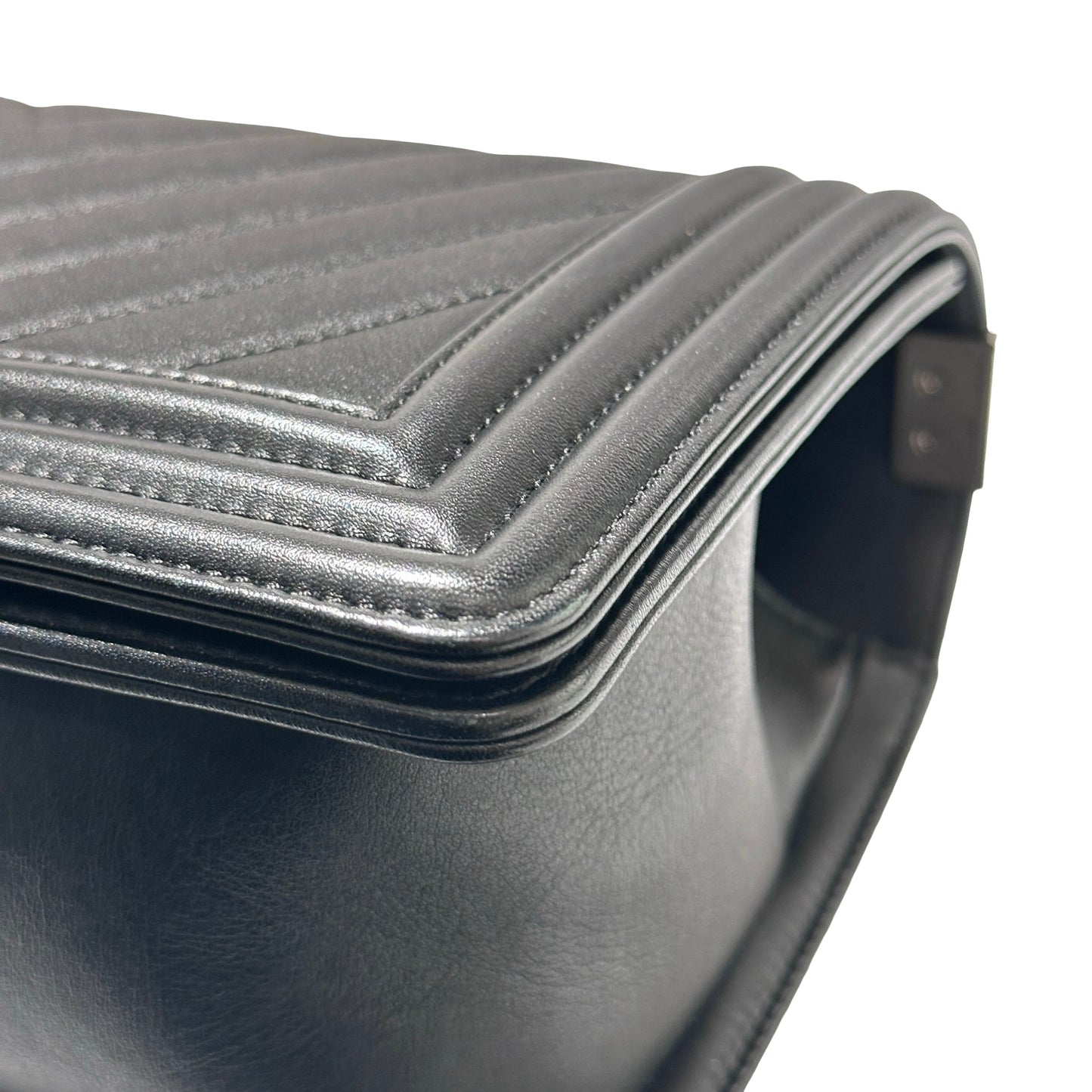 Used Chanel Boy 25cm Chain Shoulder Bag Black PHW