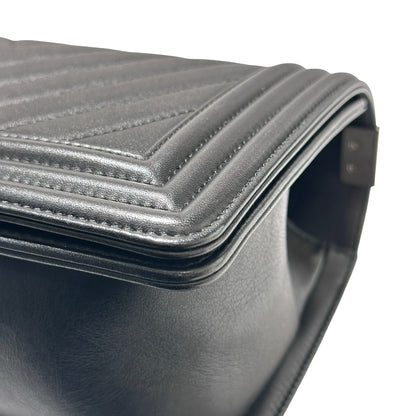 Used Chanel Boy 25cm Chain Shoulder Bag Black PHW