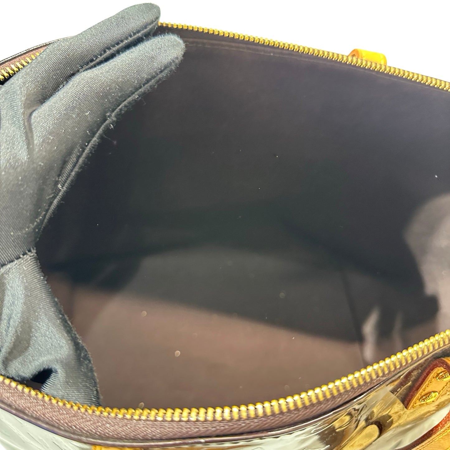 Used LOUIS VUITTON BELLEVUE Shoulder Bag Deep Red GHW