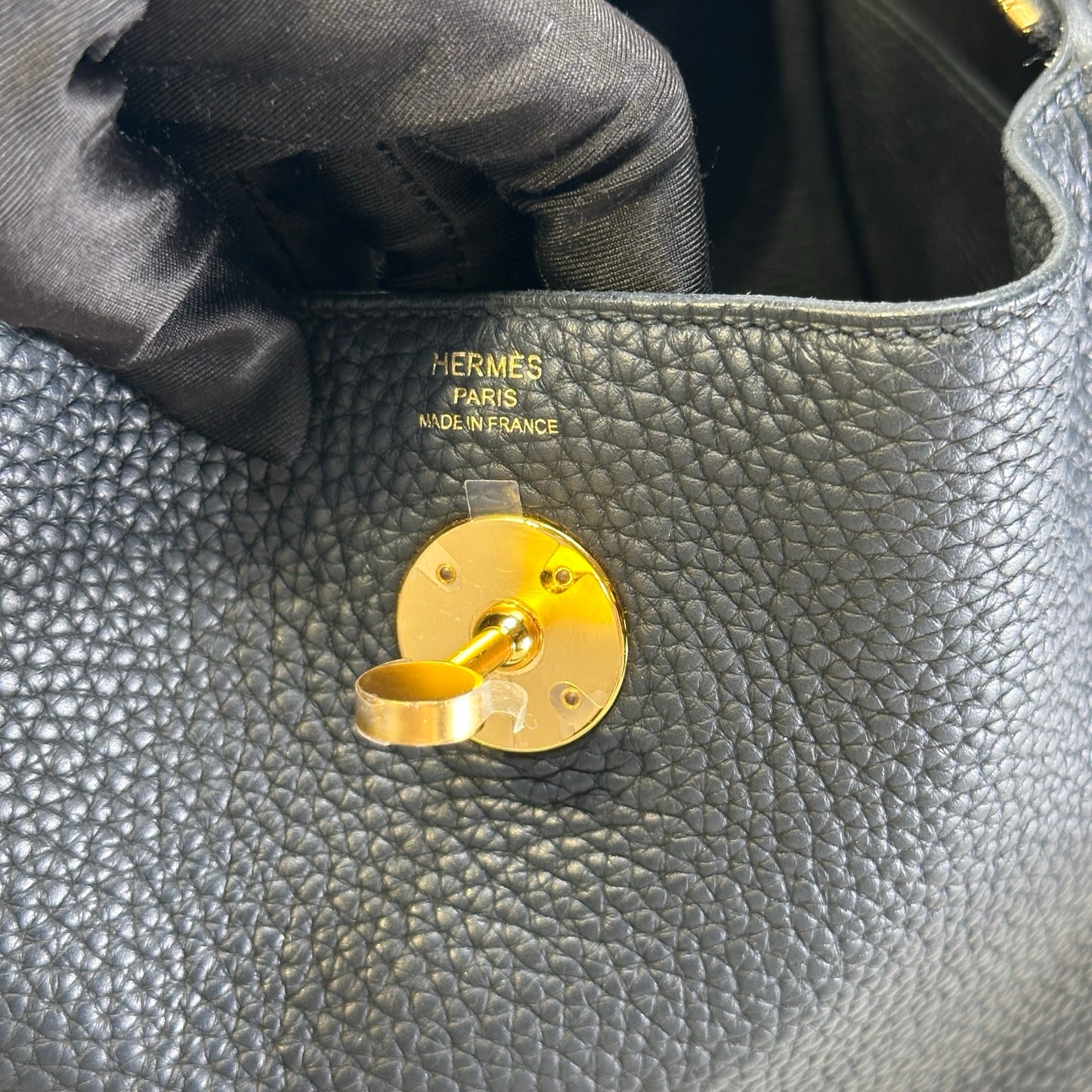 Used HERMES Tc Lindy 26 Shoulder Bag Black Ghw