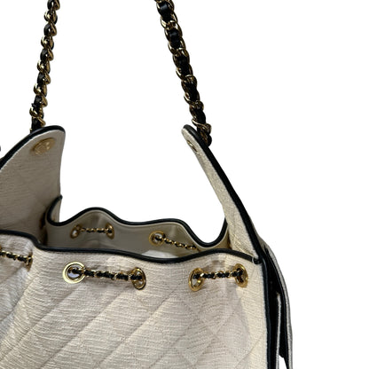 Used CHANEL Quilted Tweed 25 Bag Shoulder Bag White GHW