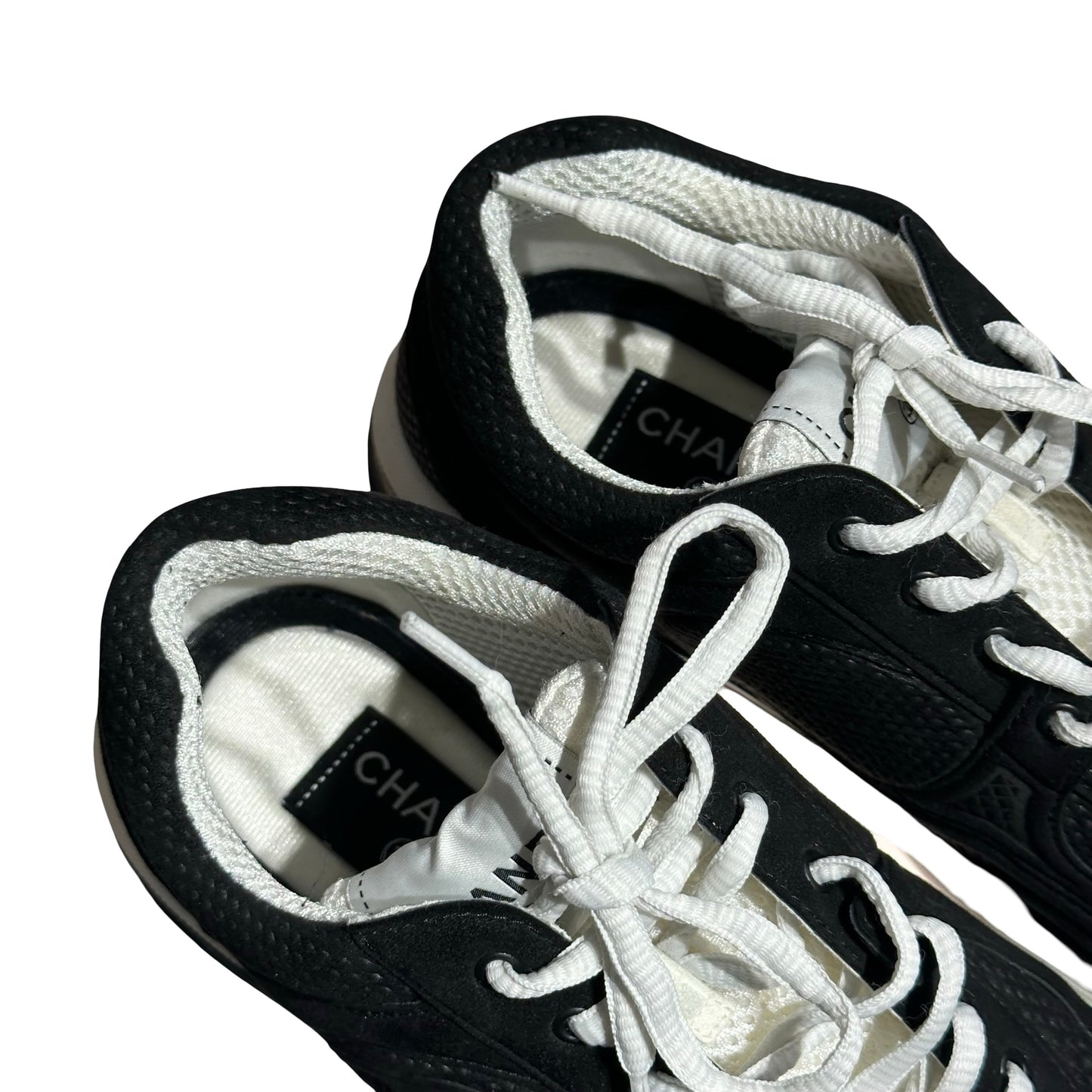 CHANEL BLACK SNEAKER [20000336]