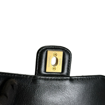 Used CHANEL Quilted Mini Flap Bag Chain Shoulder Bag Black Gold
