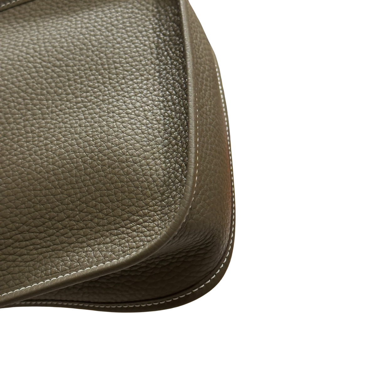 Brand New HERMES Clemence Evelyne Crossbody Bag Etoupe