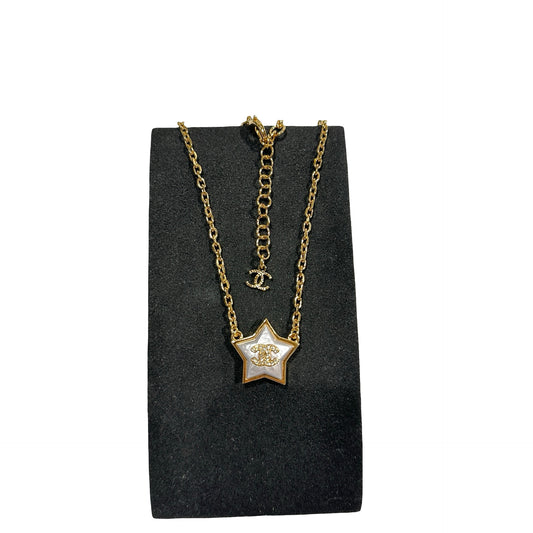 Used Chanel Star Pendant Necklace Accessories GHW White