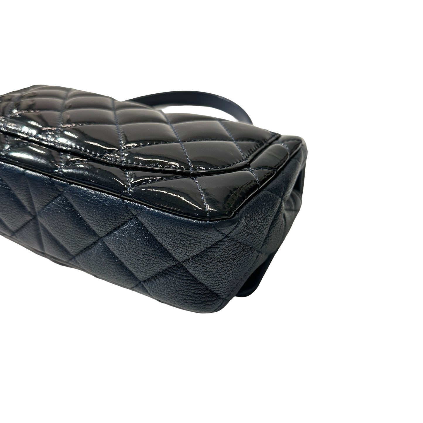 Used CHANEL Patent Leather MINI FLAP 20 CM Chain Shoulder Bag Navy Blue GHW
