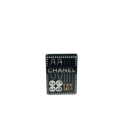 CHANEL BROOCH [3000141]