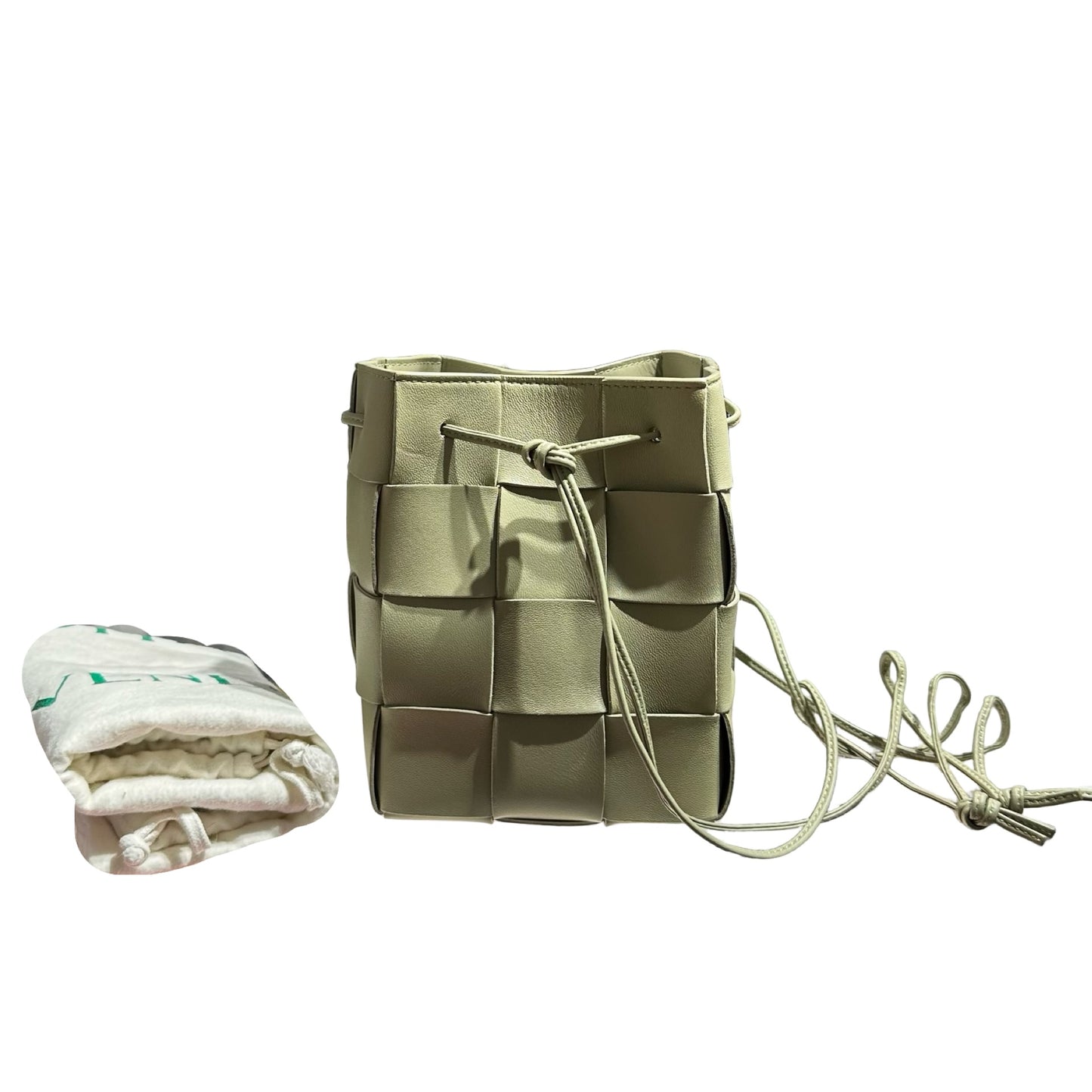 BV SMALL CASSETTE BUCKET BAG GREEN [3001021]