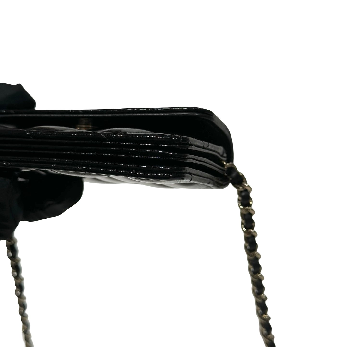 CHANEL MINI POUCH WITH CHAIN BLACK SHINY LAMBSKIN GHW [3000641]