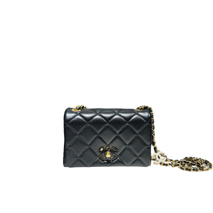 CHANEL 24 A SMALL FLAP BAG [3000764]