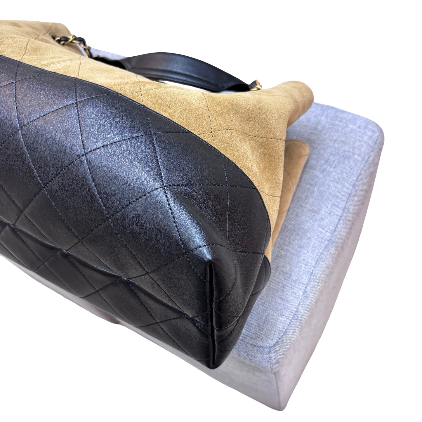 Used CHANEL Hobo 飯盒包 Shoulder Bag Beige Black GHW