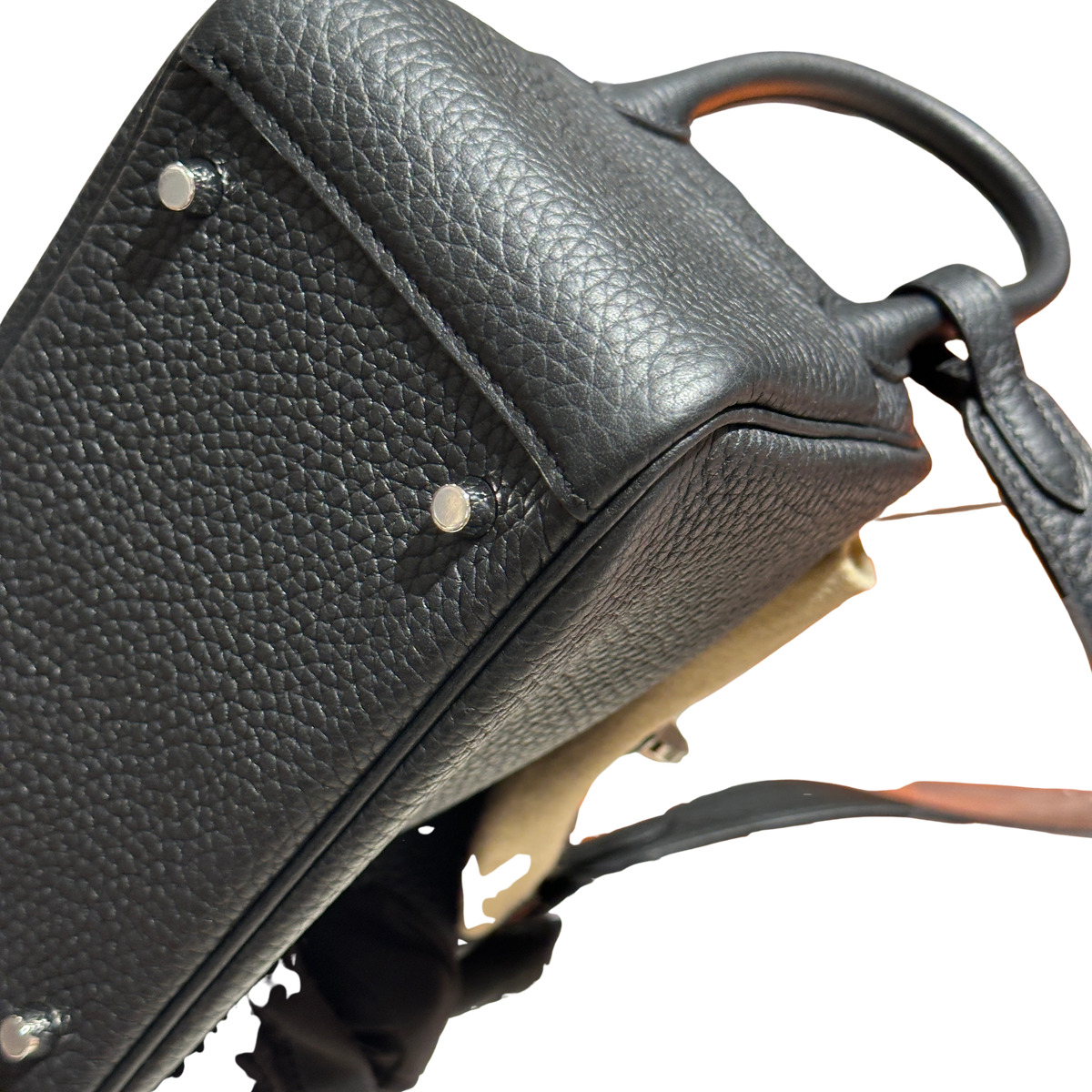 Brand New HERMES Taurillon Clemence Lindy Mini II Handbag Noir Black