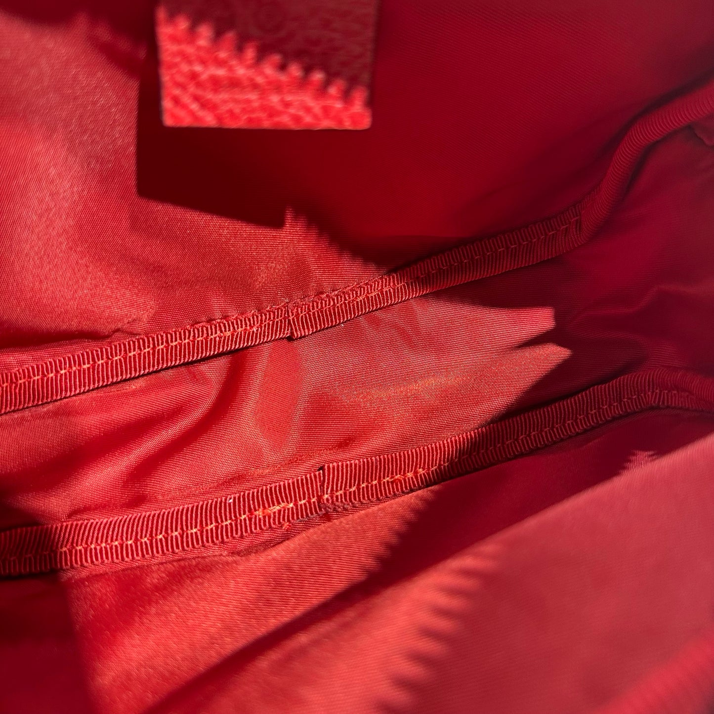GUCCI GG POUCH RED NYLON [20004205]