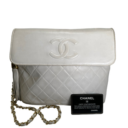 Used CHANEL Quilted Leather Quilted Flap Bag Handbags White GHW