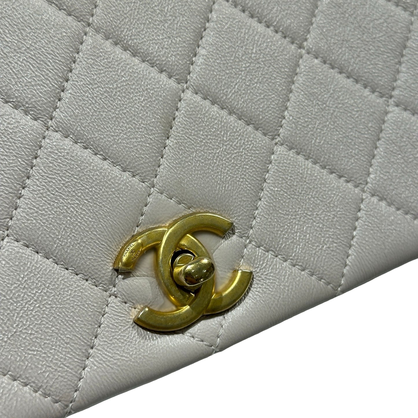 Used CHANEL Quilted Caviar 20B small fashion therapy flap bag Chain Shoulder Bag Light Purple