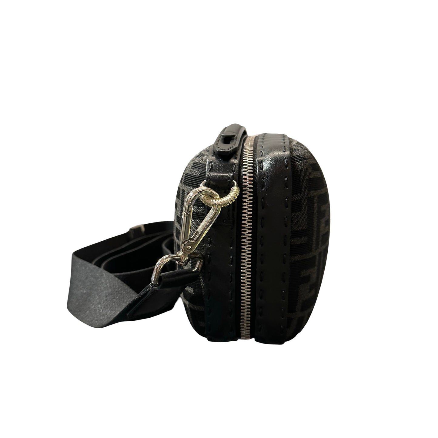 Used FENDI camera chevron Camera Bag Black