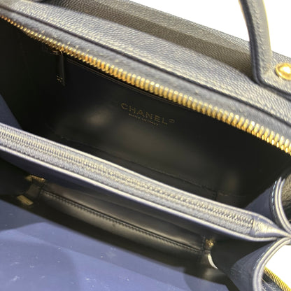 Unused CHANEL Calfskin Leather Vanity Case Navy Blue