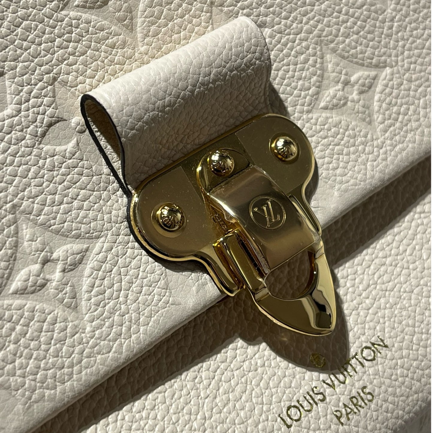 Used LOUIS VUITTON Monogram Empreinte Leather Vavin BB Shoulder Bag Ivory GHW