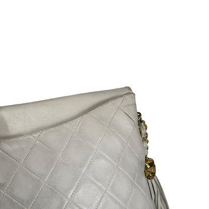Used CHANEL Quilted Leather Quilted Flap Bag Handbags White GHW