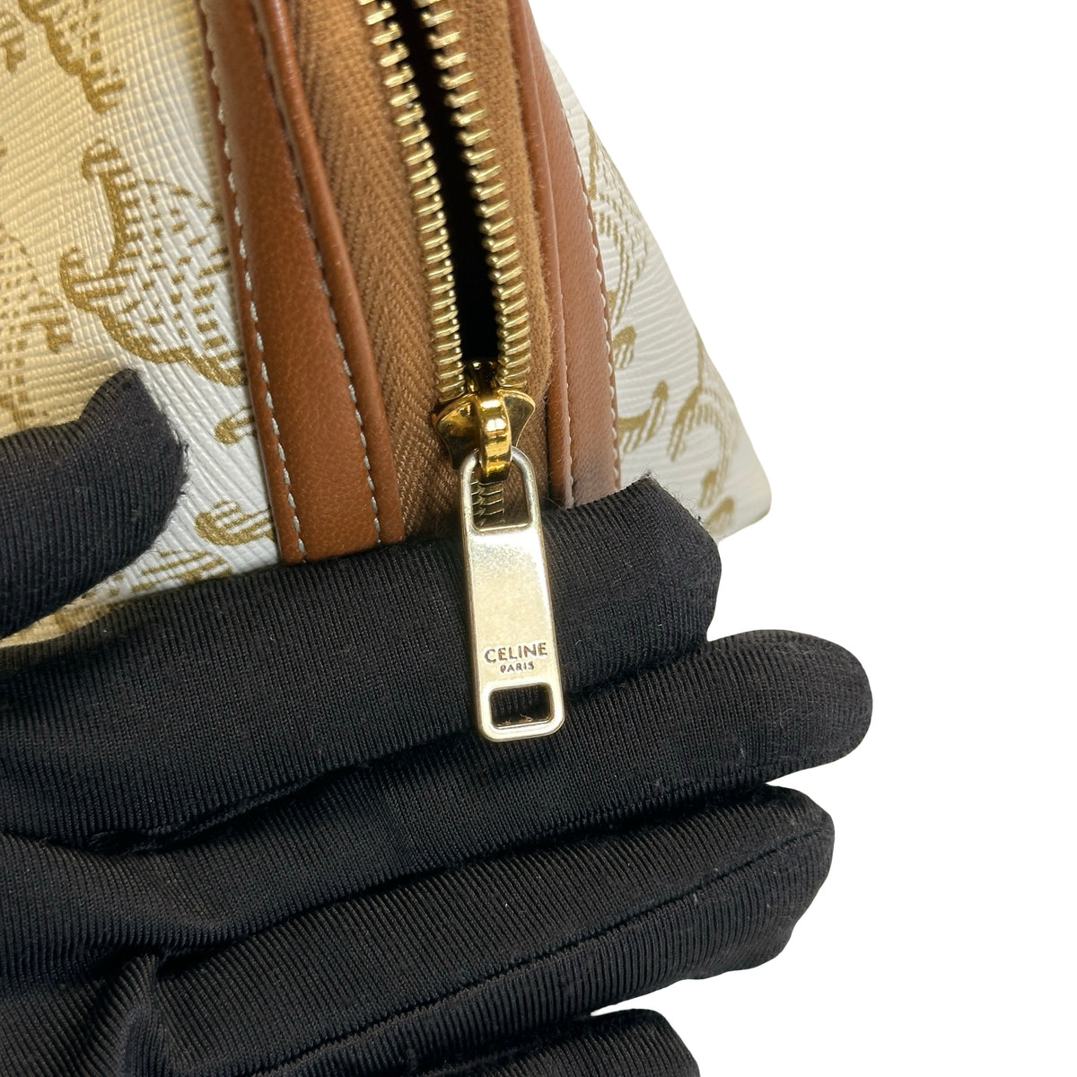 Used CELINE Canvas Cross body bag Brown White GHW