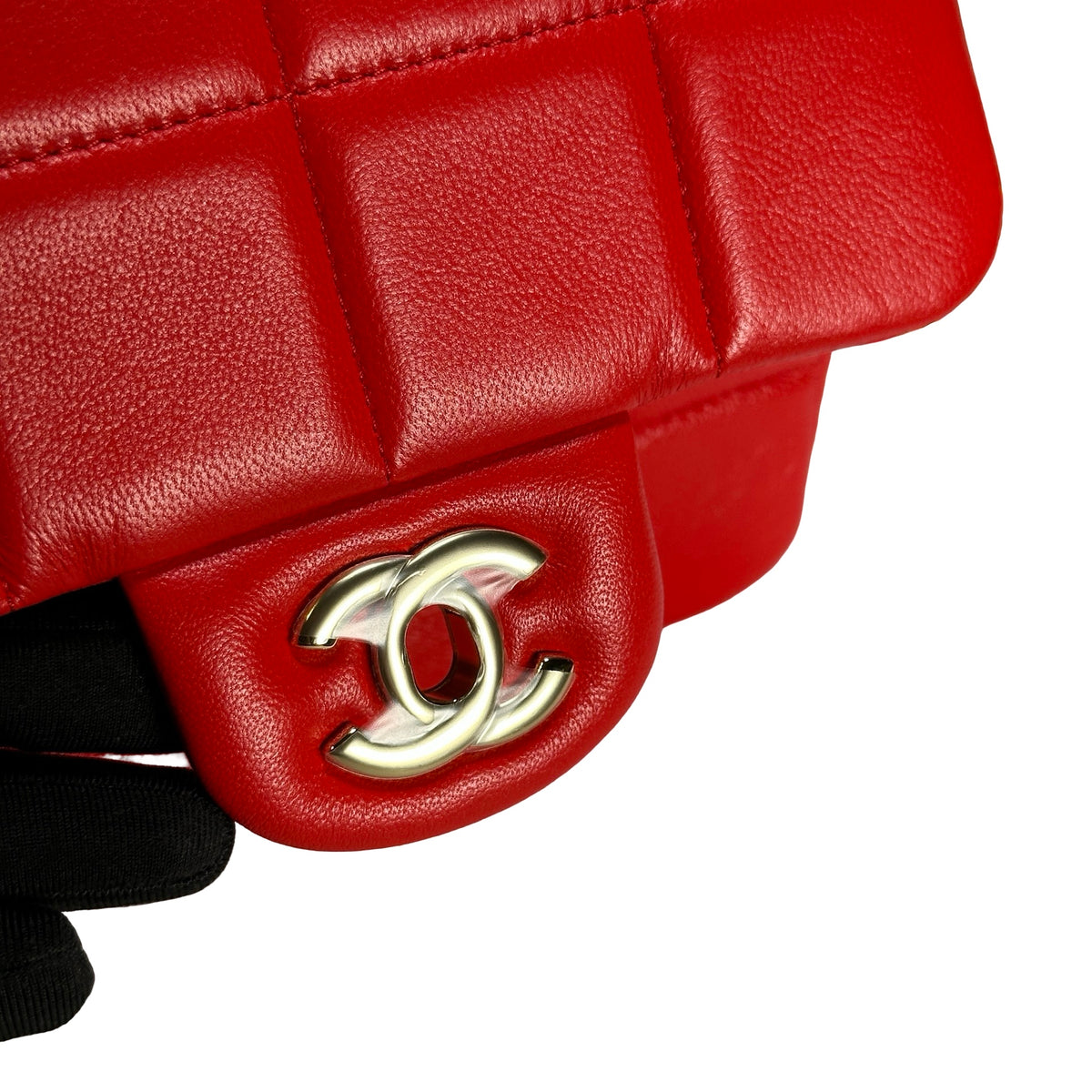 Used CHANEL Mini Flap 17cm Cross body bag Red PHW