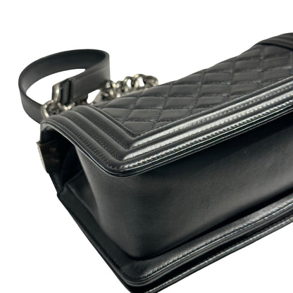 CHANEL BOY SMALL [3001149]