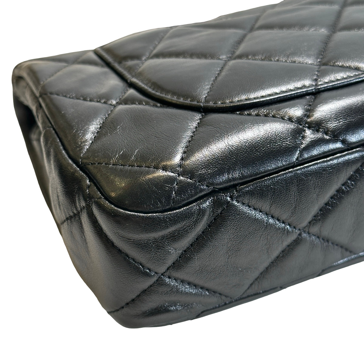 Used CHANEL Quilted Leather Classic Flap Chain shoulder bag Black Gold