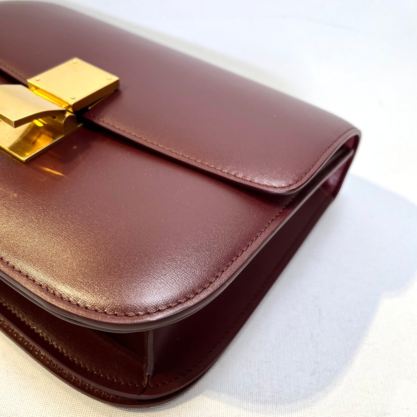 Used CELINE Solid Classic Box Bag Shoulder Bag Burgundy GHW