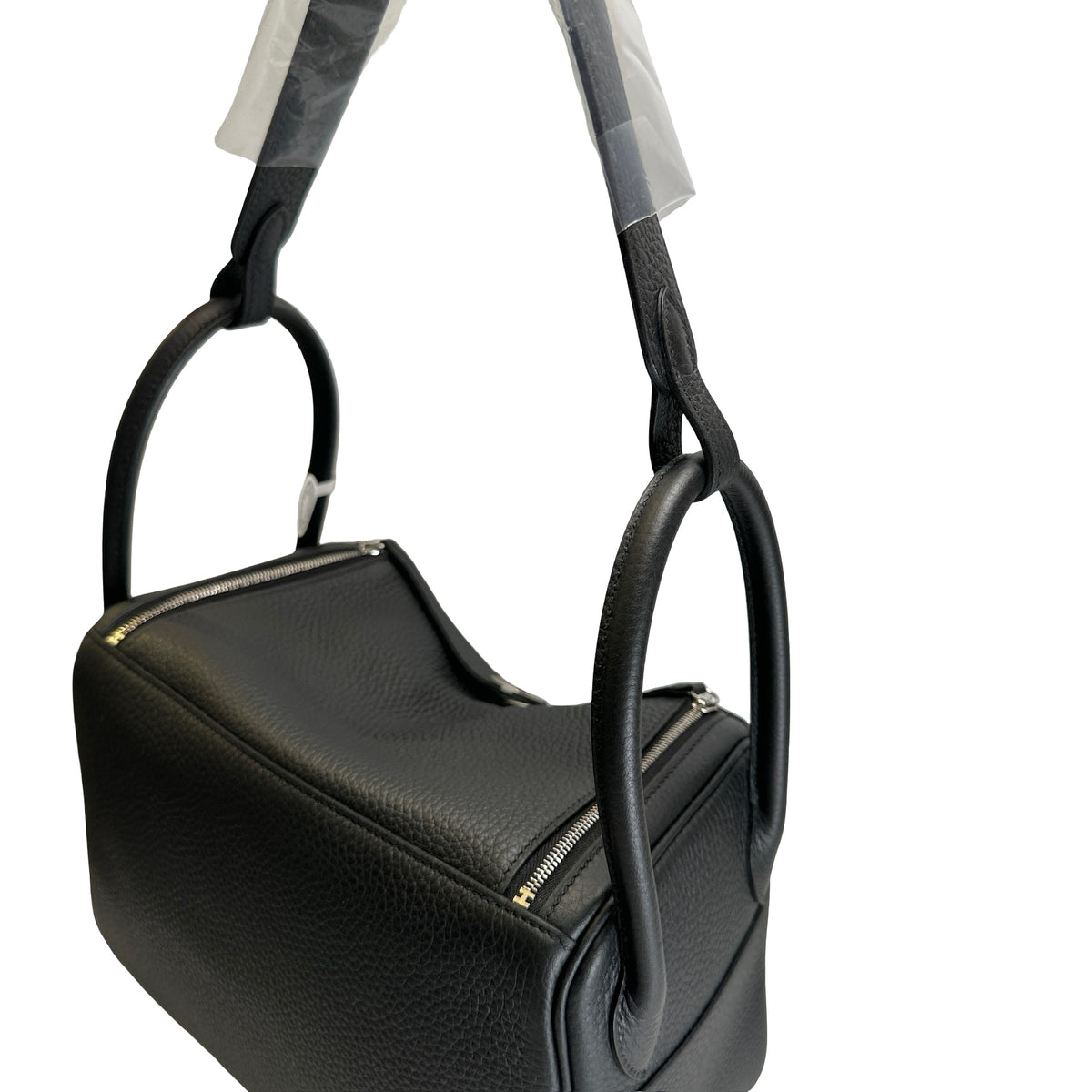 Brand New HERMES Leather Lindy 26 Handbag Black PHW