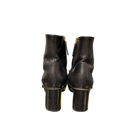 Used Gucci Calfskin Leather Ankle Boots GHW Black