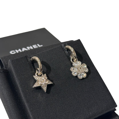 Used Chanel White Gold Earrings PHW