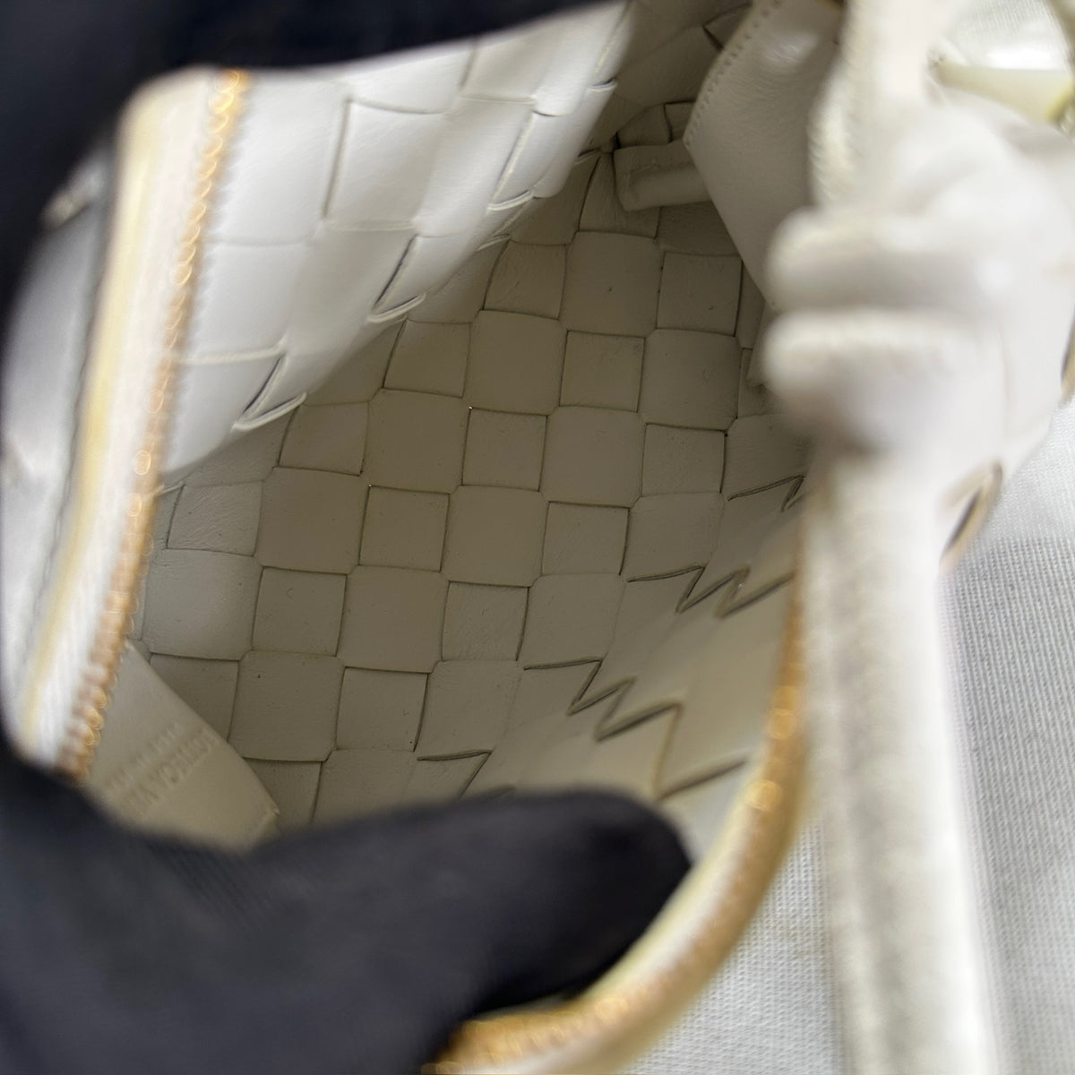 Used BOTTEGA VENETA Intrecciato Mini Loop Camera Bag Mini Bag White